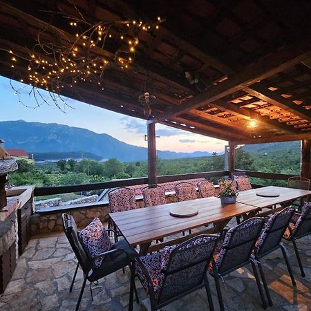 Holiday Home Casa Country Zadvarje Ngoại thất bức ảnh